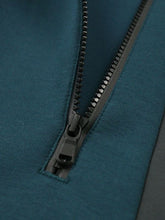 画像をギャラリービューアに読み込む, CARDBOARD MATERIAL HALF ZIP SWEAT