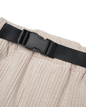 画像をギャラリービューアに読み込む, ADJUSTABLE CORDUROY SHORTS - Cream
