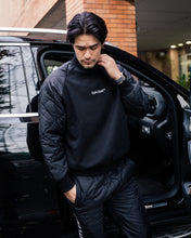 画像をギャラリービューアに読み込む, #QUILTED ARM PULLOVER - BLACK
