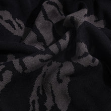 画像をギャラリービューアに読み込む, Flower Knit Sweater - Dark Navy
