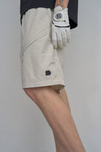 画像をギャラリービューアに読み込む, Nylon Utility Simple Logo Shorts - Beige
