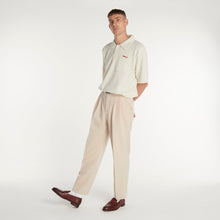 画像をギャラリービューアに読み込む, Knitted Polo - Off White
